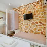 Athina Palace Luxurious Appartments *