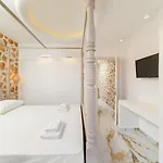 Athina Palace Luxurious Appartments Apartamento Potos