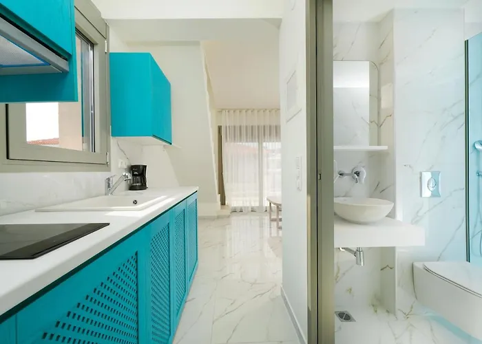 Athina Palace Luxurious Appartments * Potos