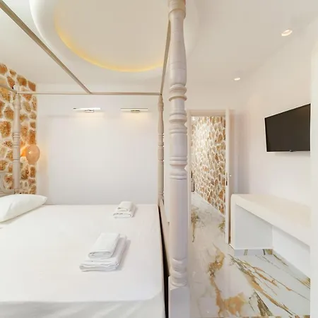 Athina Palace Luxurious Appartments Apartamento Potos
